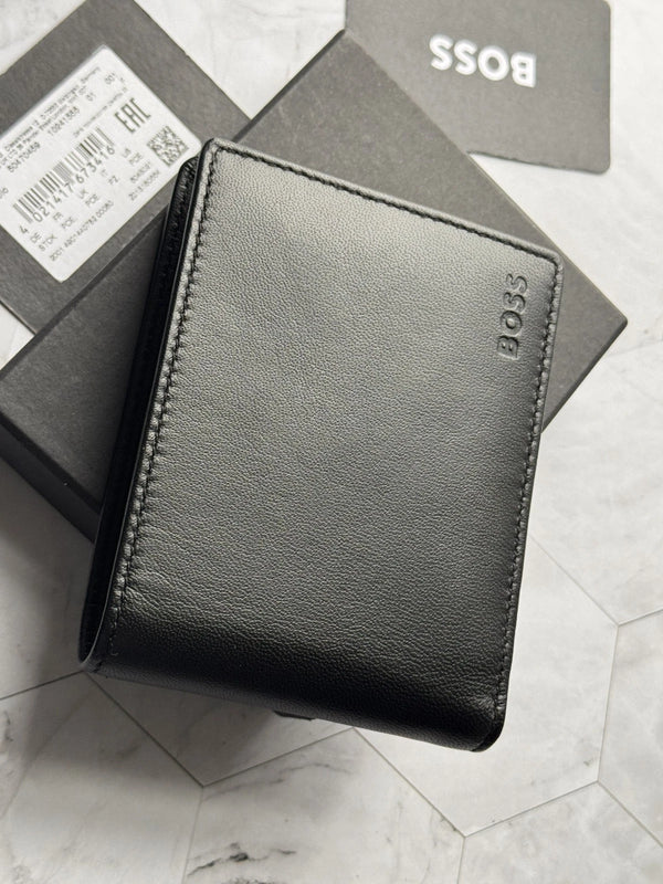 BOSS Bifold Black leather Wallet with Coin Pocket Style Big BB- 4cc Coin