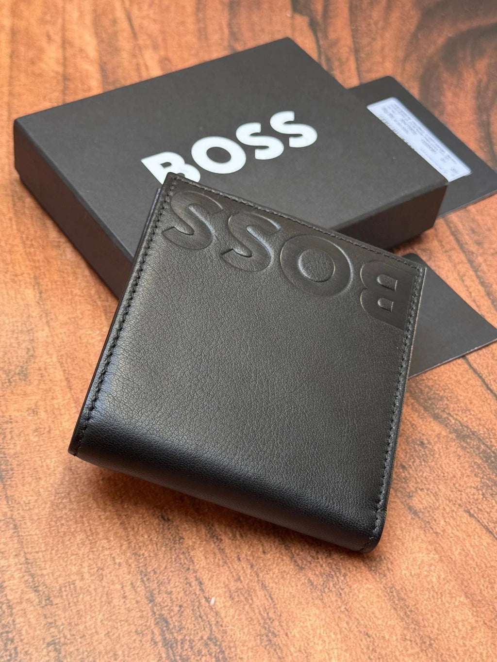 BOSS Embossed-logo Wallet in Grained leather with Coin Pocket Style Big BB- 4cc Coin