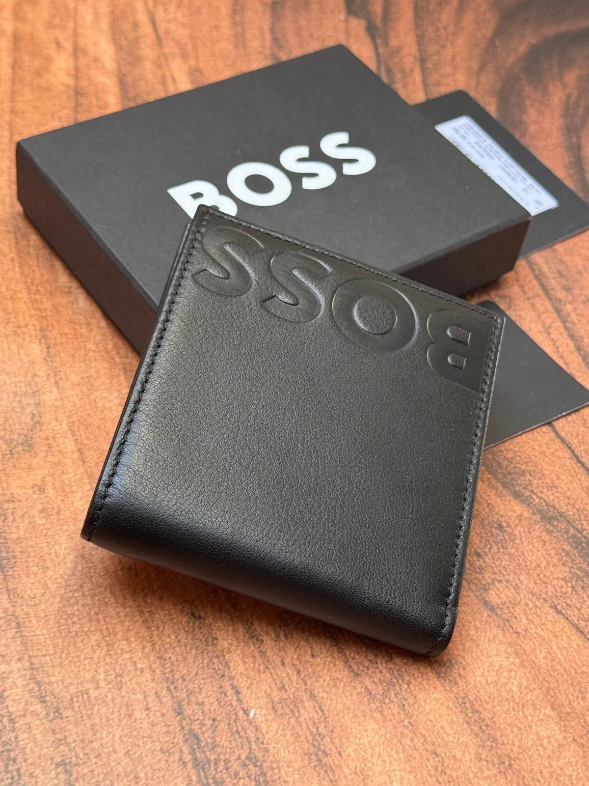 BOSS Embossed-logo Wallet in Grained leather with Coin Pocket Style Big BB- 4cc Coin
