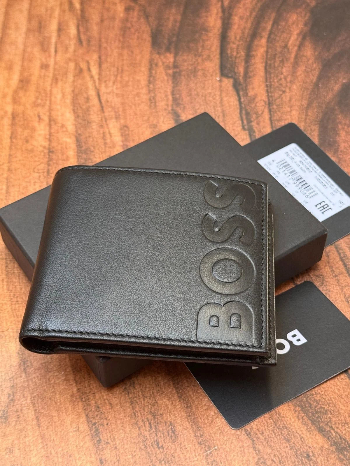BOSS Embossed-logo Wallet in Grained leather with Coin Pocket Style Big BB- 4cc Coin